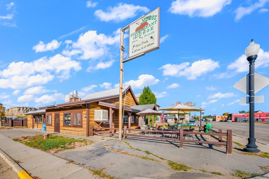 115 US Hwy 40 hwy, Kremmling, CO à vendre - Photo de l’immeuble – Image 2 sur 28