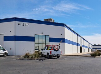 Plus de détails pour 12135 Esther Lama Dr, El Paso, TX - Industriel/Logistique à louer