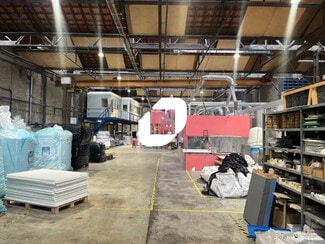 Plus de détails pour 91-97 Rue Du Port, Aubervilliers - Bureau, Local d'activités à louer