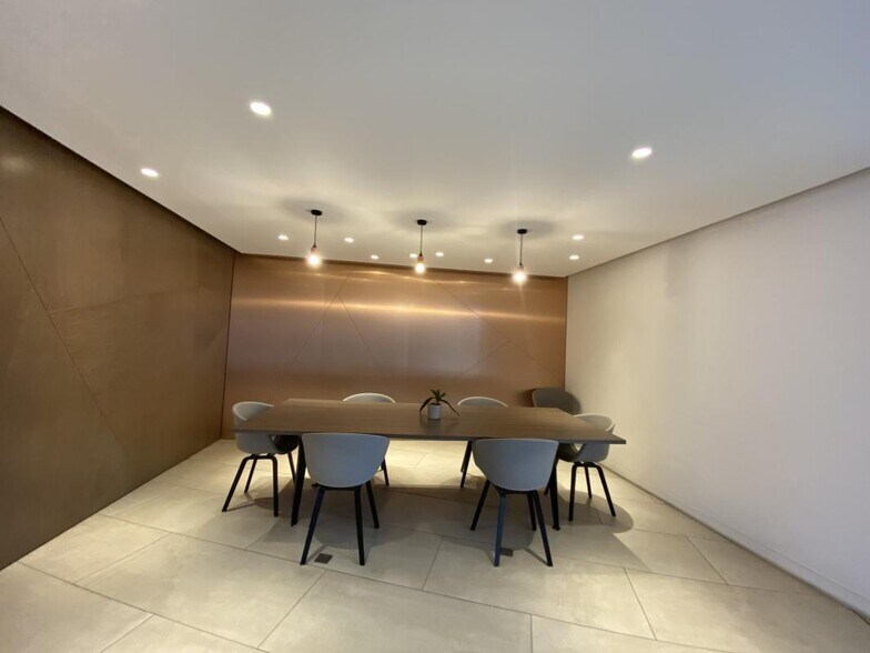 155-159 Rue Anatole France, Levallois-Perret à louer - Photo intérieure – Image 3 sur 6