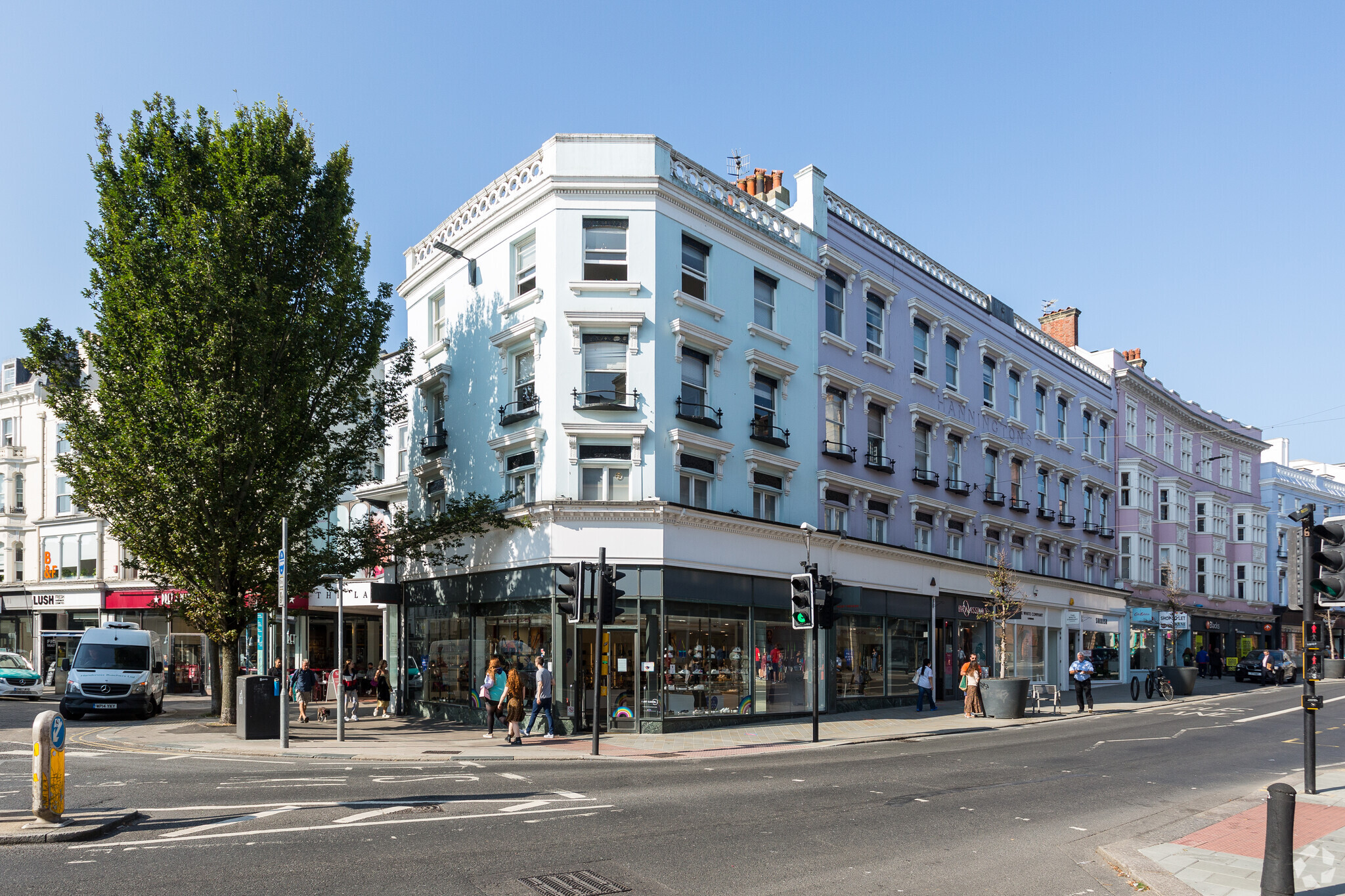 Hanningtons Brighton portefeuille de 20 biens à vendre sur LoopNet.fr Photo principale– Image 1 sur 12
