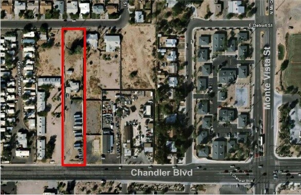 880 E Chandler Blvd, Chandler, AZ à vendre - Photo principale – Image 1 sur 1