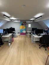 103 Charing Cross Rd, Londres à louer Photo intérieure– Image 2 sur 2