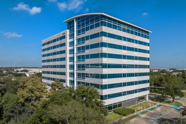Plus de détails pour 4646 W Sam Houston Pky N, Houston, TX - Bureau à louer