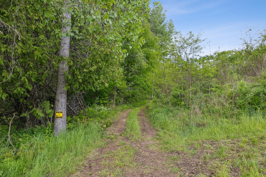 5894 VT 14, South Royalton, VT à vendre - Photo de l’immeuble – Image 3 sur 12