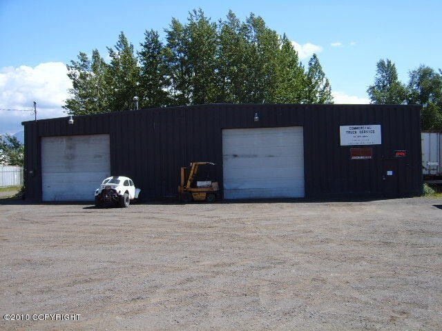 2014 N Post Rd, Anchorage, AK à louer - Photo de l’immeuble – Image 3 sur 27