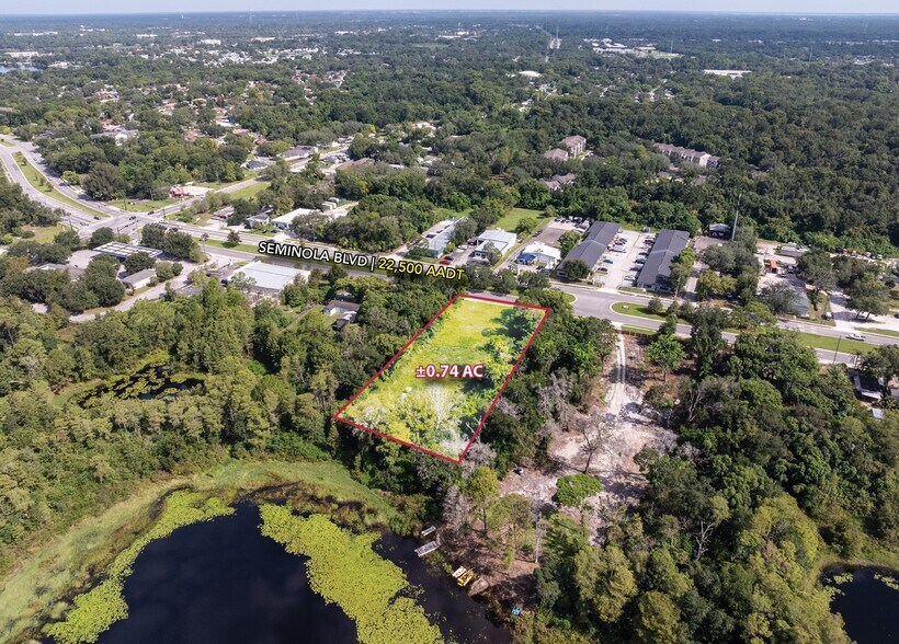 1110 Seminola Boulevard, Casselberry, FL à vendre - Photo de l’immeuble – Image 2 sur 3