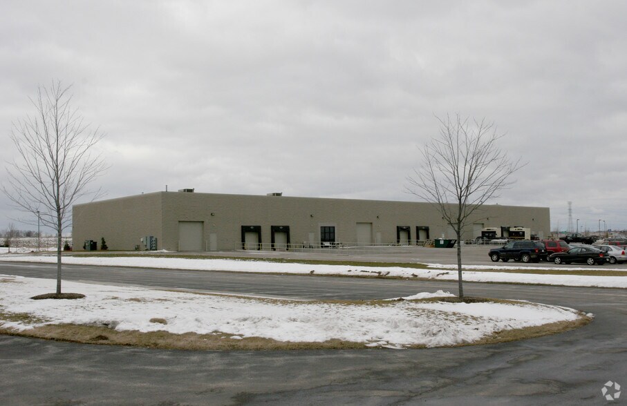 4505-4515 S Taylor Dr, Sheboygan, WI à louer - Photo de l’immeuble – Image 3 sur 13