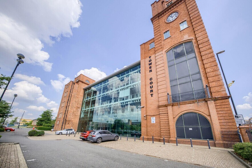 Courtaulds Way, Coventry à louer - Photo de l’immeuble – Image 1 sur 11