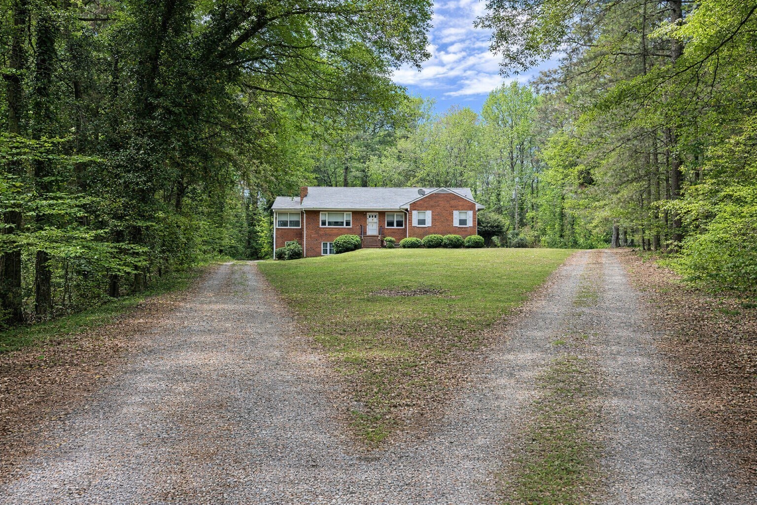 7999 Fast Ln, Mechanicsville, VA à vendre Photo principale– Image 1 sur 11