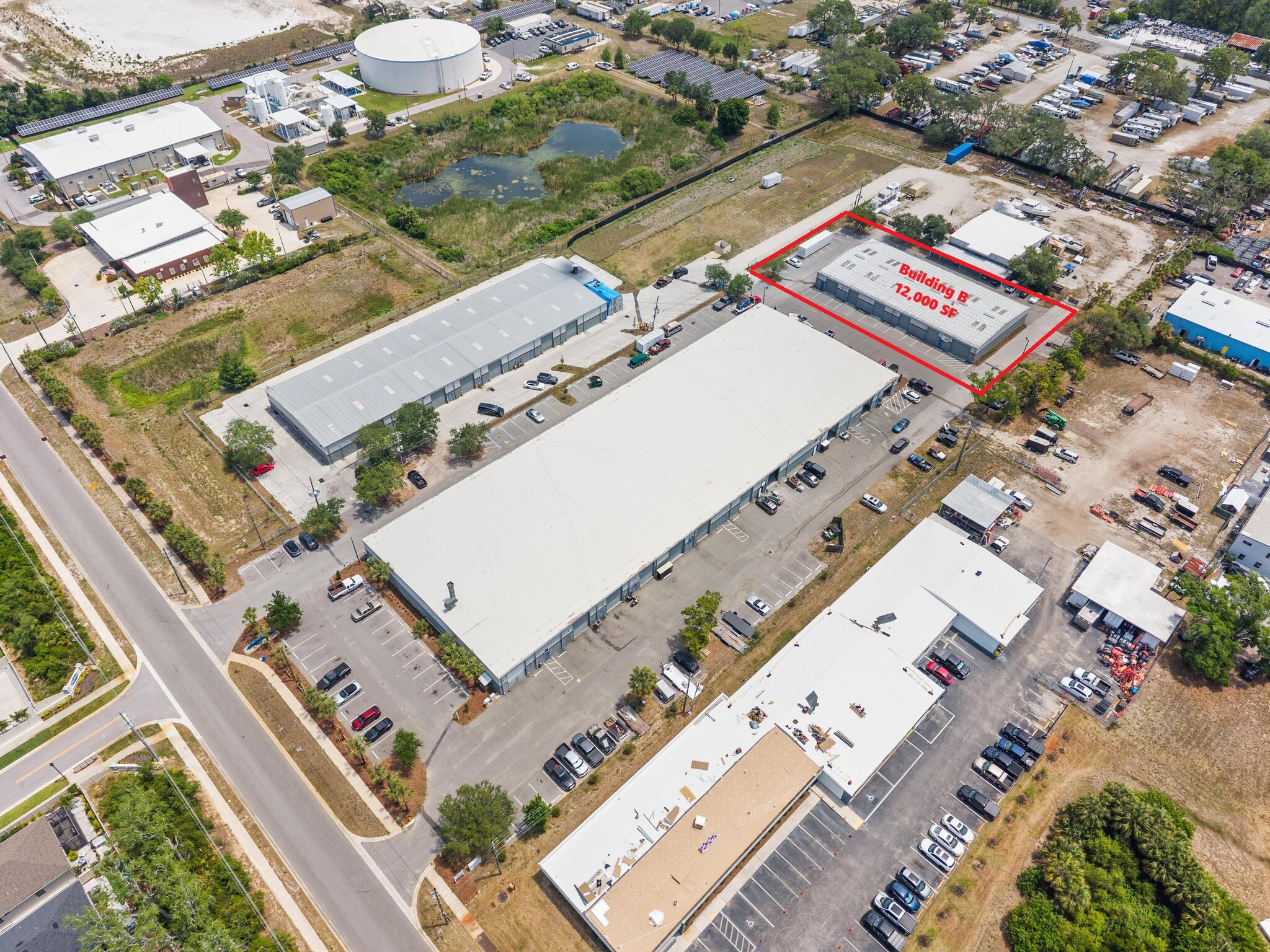 1400 L and R Industrial Blvd, Tarpon Springs, FL à louer Aérien– Image 1 sur 3