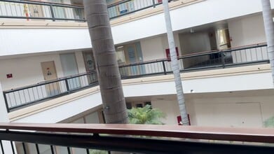 200 Newport Center Dr, Newport Beach, CA à louer - Vidéo sur l’annonce professionnelle 