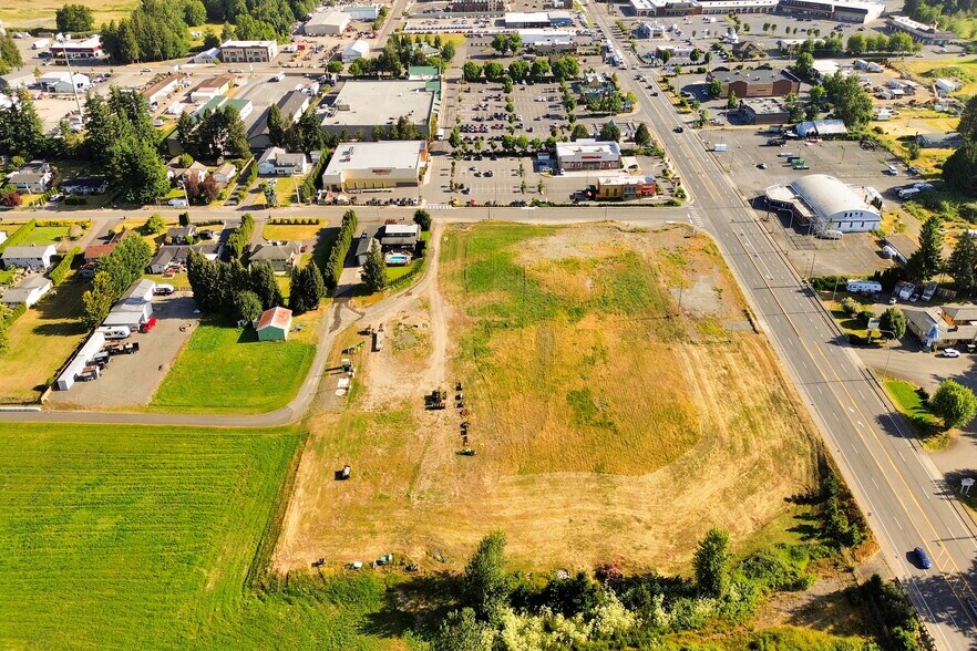 8035 Guide Meridian rd, Lynden, WA à louer - Photo de l’immeuble – Image 3 sur 12