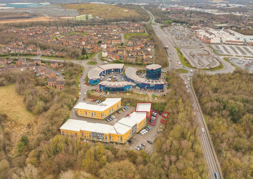 Eastern Way, Cannock à vendre - Photo de l’immeuble – Image 1 sur 6