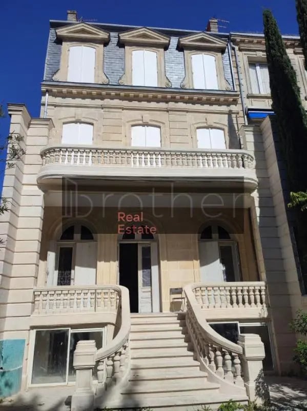 Plus de détails pour Bureau à vendre