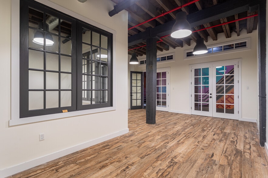 51-69 9th St, Brooklyn, NY à louer - Photo intérieure – Image 3 sur 8