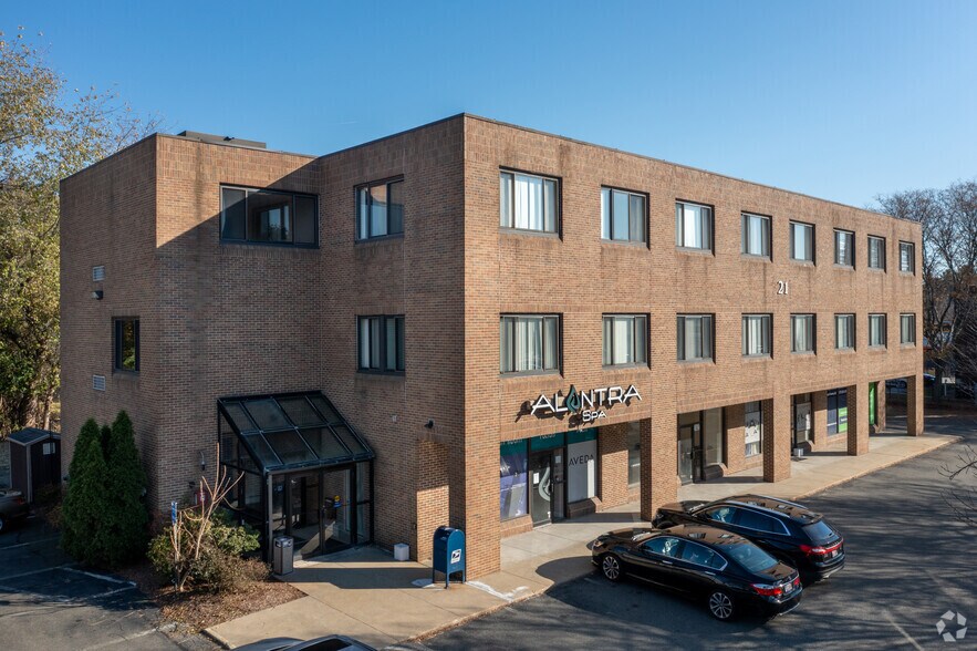 21 Main St, North Reading, MA à louer - Photo de l’immeuble – Image 3 sur 5
