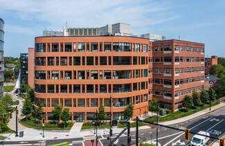 Plus de détails pour 1 Brookline Pl, Brookline, MA - Bureau/Médical à louer