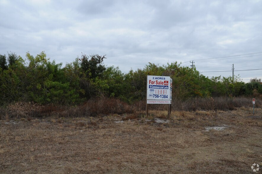 3095 SW Port St Lucie Blvd, Port Saint Lucie, FL à vendre - Photo de l’immeuble – Image 2 sur 4