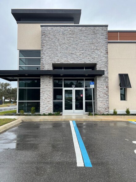 2508 – 2516 Jacks Rd, Davenport, FL à louer - Photo de l’immeuble – Image 2 sur 17