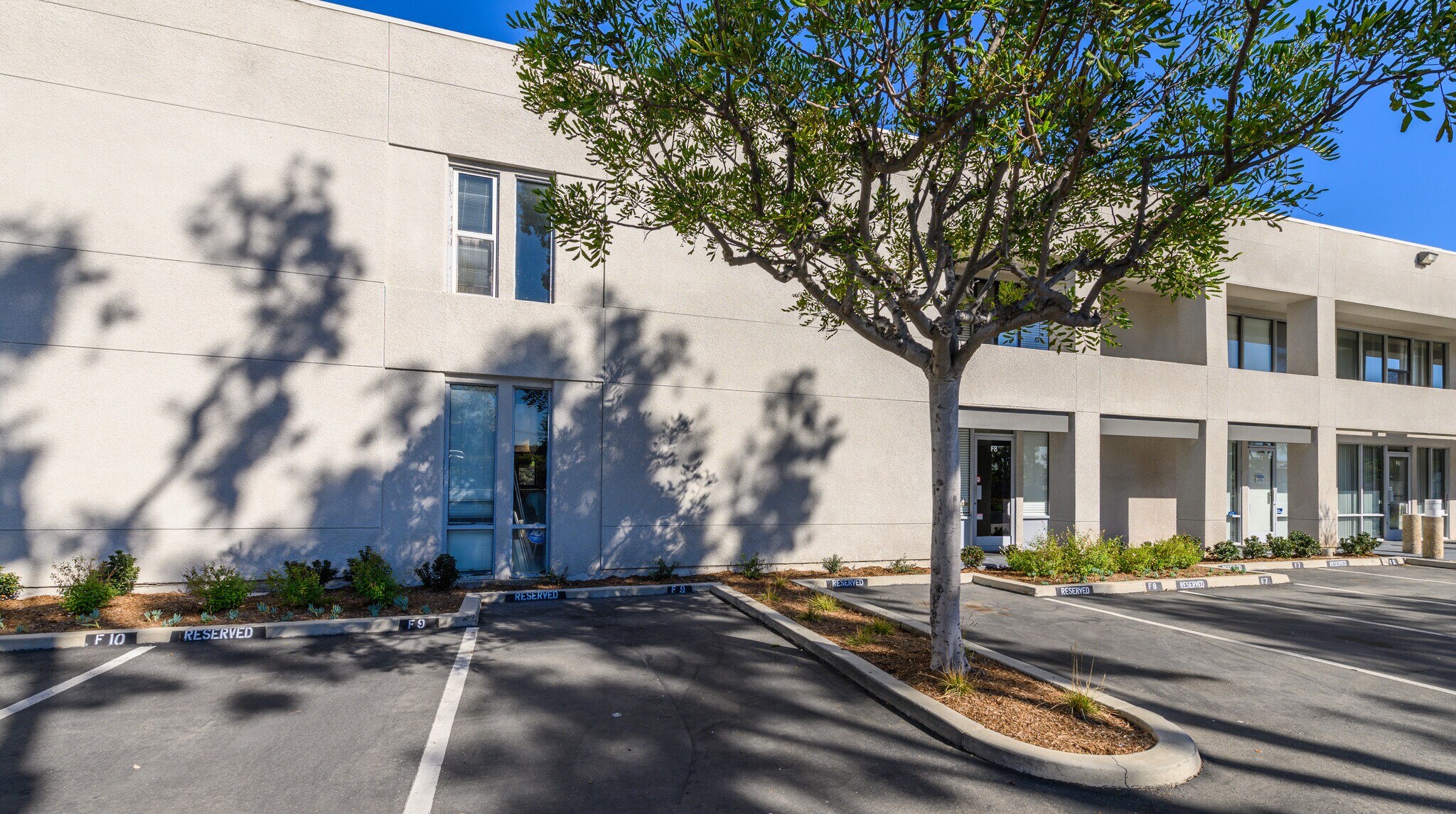 711 W 17th St, Costa Mesa, CA à vendre Photo principale– Image 1 sur 81