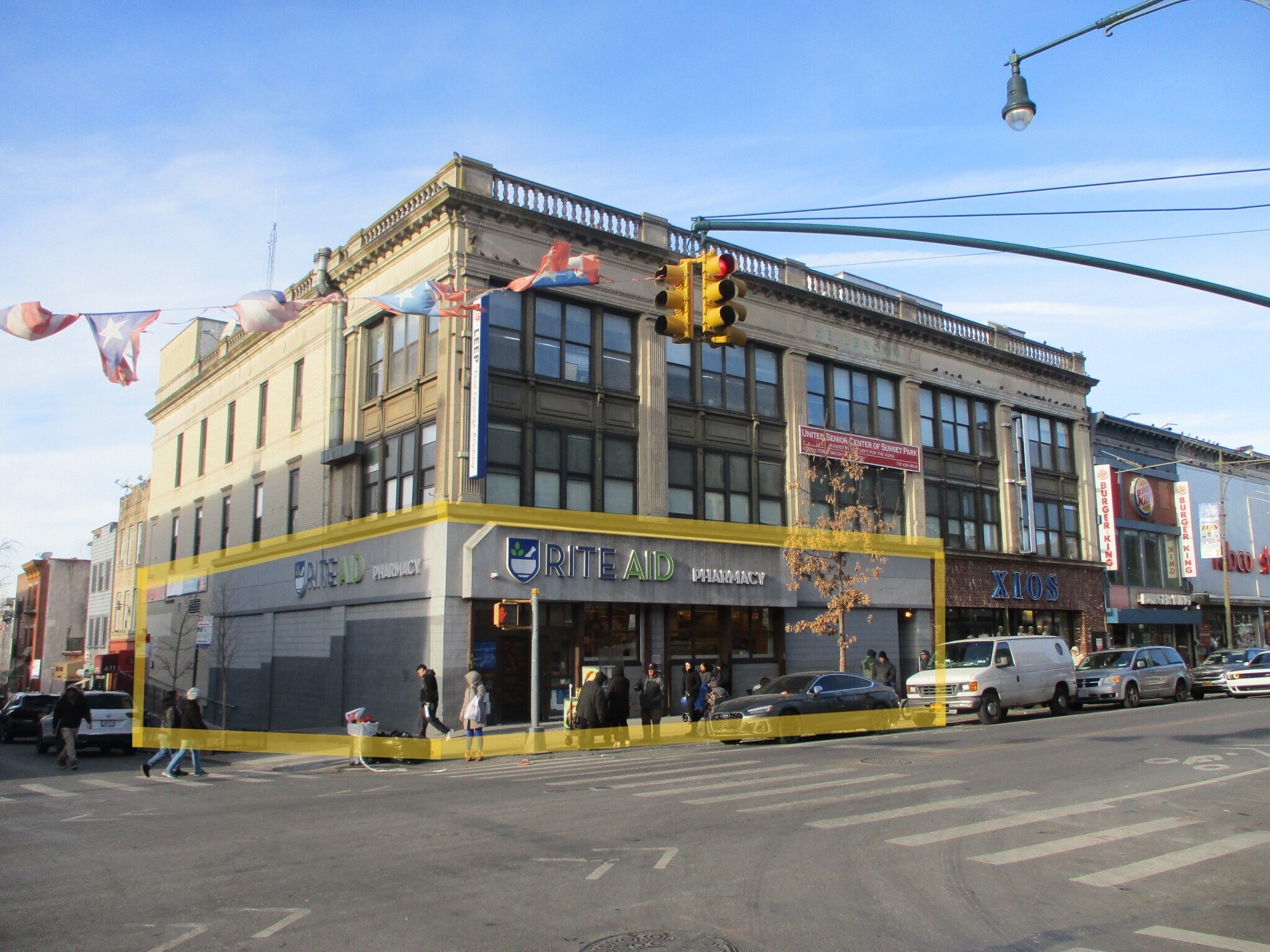 5216-5224 5th Ave, Brooklyn, NY à louer Photo de l’immeuble– Image 1 sur 15