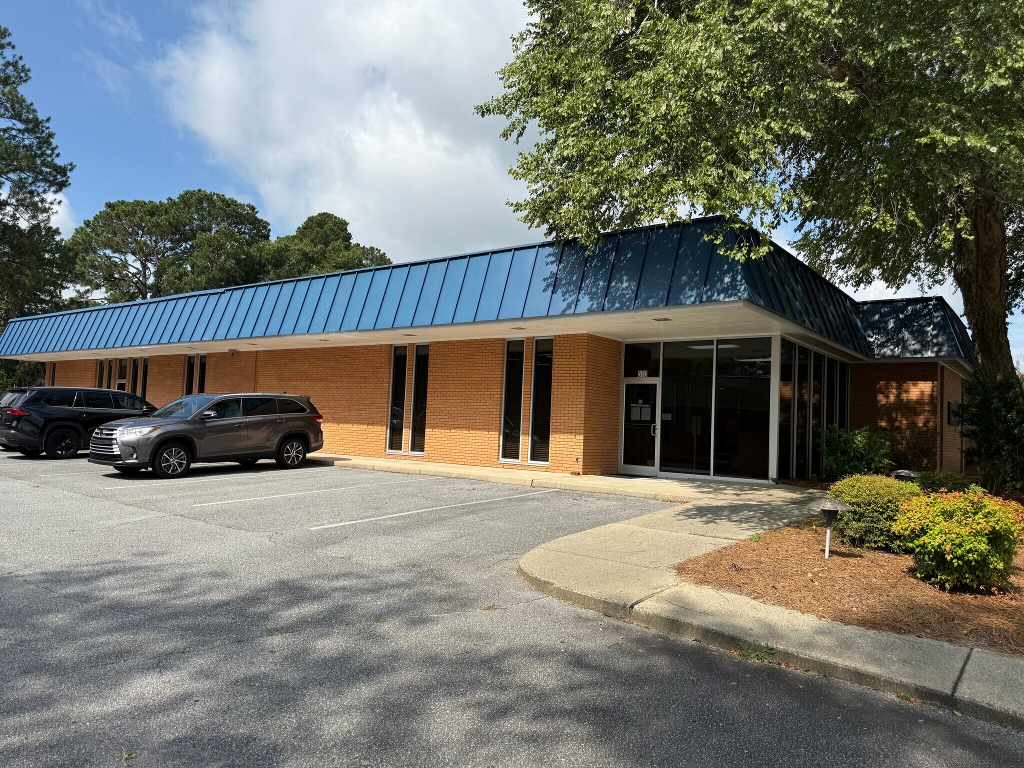 510 Plaza Blvd, Kinston, NC à vendre Photo de l’immeuble– Image 1 sur 7