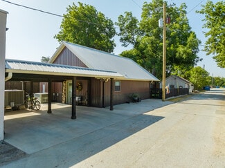 Plus de détails pour 116 E Gould St, Hillsboro, TX - Industriel/Logistique à vendre