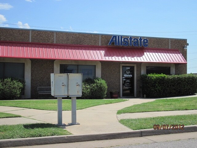 3206-3208 Teakwood Ln, Edmond, OK à vendre - Photo de l’immeuble – Image 3 sur 39