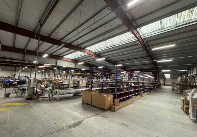 Plus de détails pour Industriel/Logistique à vendre