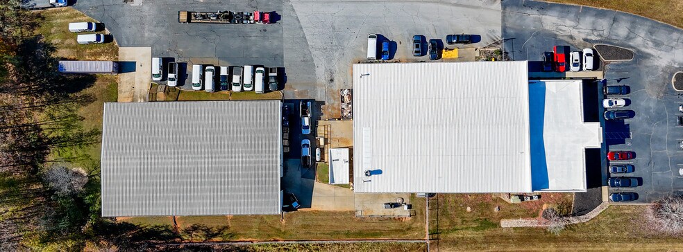 929 Berry Shoals Rd, Duncan, SC à vendre - Photo de l’immeuble – Image 3 sur 6