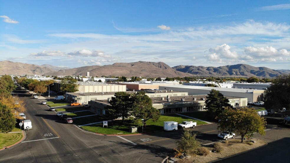 395 Freeport Blvd, Sparks, NV à louer - Photo de l’immeuble – Image 3 sur 41