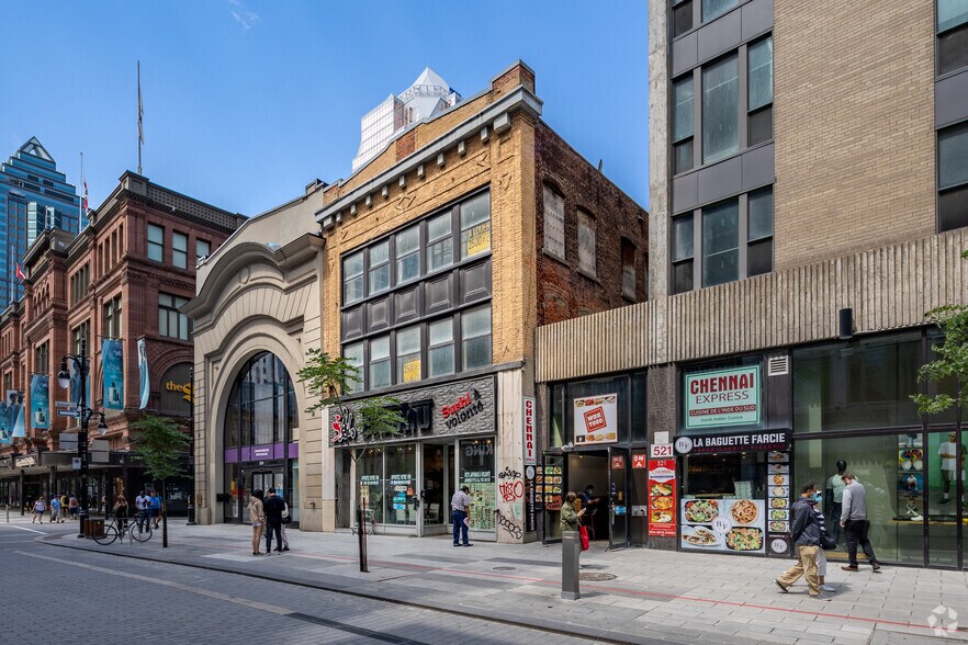 537 Rue Sainte-Catherine O, Montréal, QC à vendre - Photo principale – Image 1 sur 7