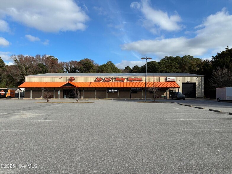 8739 Caratoke Hwy, Harbinger, NC à vendre - Photo principale – Image 1 sur 60