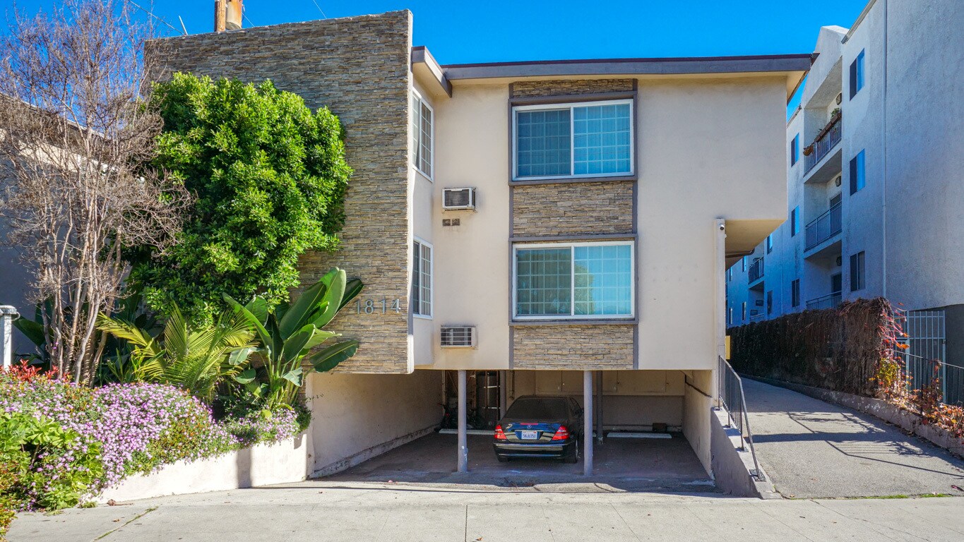 1814 Grismer Ave, Burbank, CA à vendre Photo principale– Image 1 sur 17