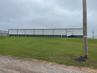 Plus de détails pour 4701 Thunder Lane Ave, Noble, OK - Industriel/Logistique à vendre