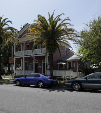 Plus de détails pour 218 Ash St, Fernandina Beach, FL - Bureau/Local commercial à louer