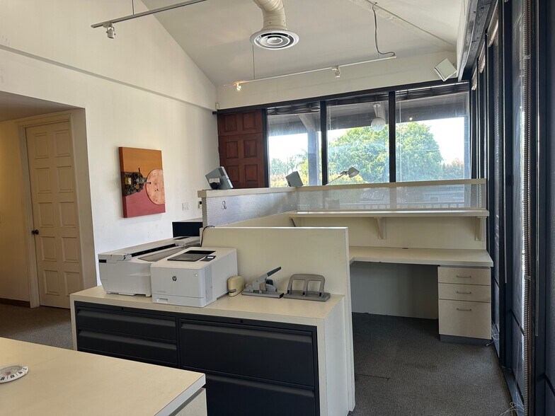 3231 Ocean Park Blvd, Santa Monica, CA à louer - Photo intérieure – Image 3 sur 4