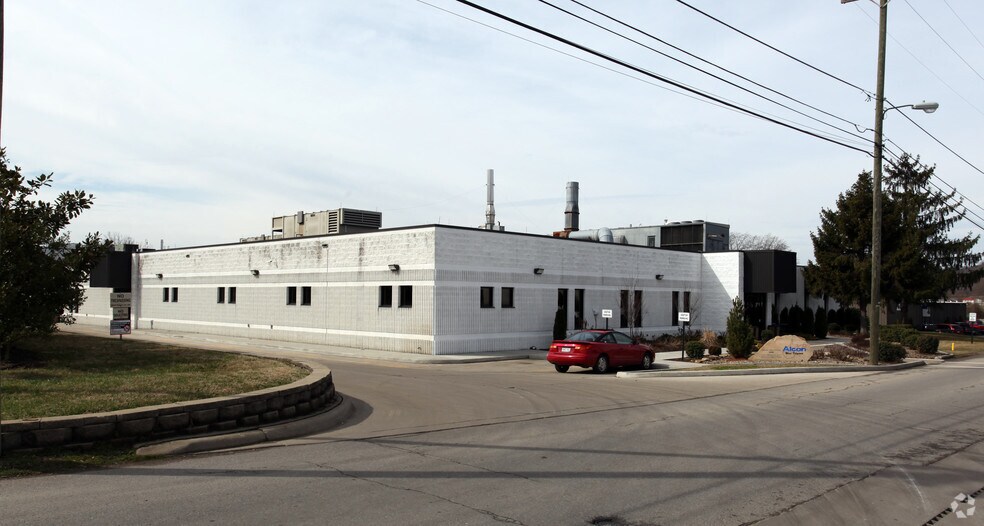 6065 Kyle Ln, Huntington, WV à vendre - Photo de l’immeuble – Image 2 sur 2