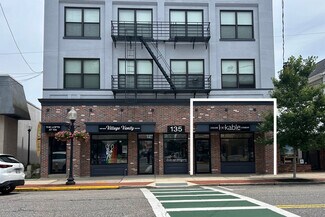 Plus de détails pour 135 Deer Park Ave, Babylon, NY - Local commercial à louer