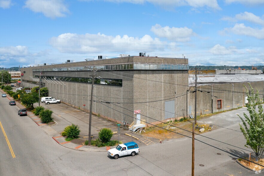 1525 E D St, Tacoma, WA à louer - Photo de l’immeuble – Image 2 sur 7