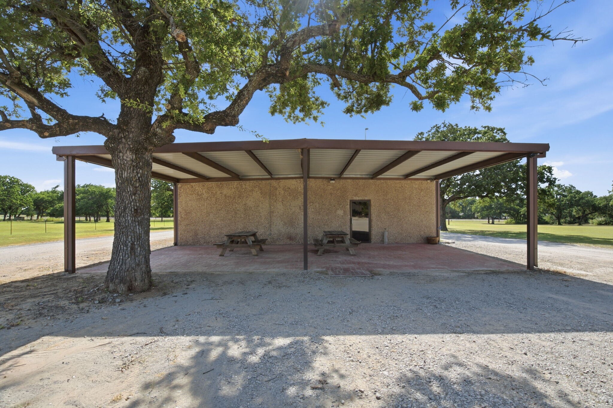 4711 S Highway 281, Mineral Wells, TX à vendre Photo de l’immeuble– Image 1 sur 37