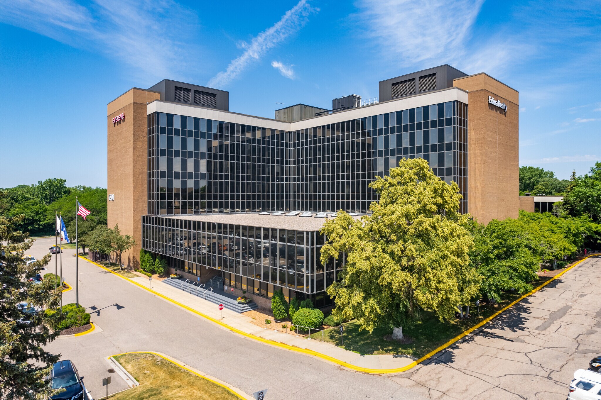 6800 France Ave S, Edina, MN à louer Photo de l’immeuble– Image 1 sur 13