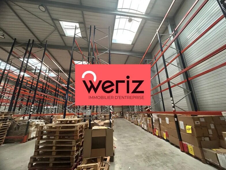 Bureau dans Roquefort-la-Bédoule à louer - Photo de l’immeuble – Image 2 sur 11