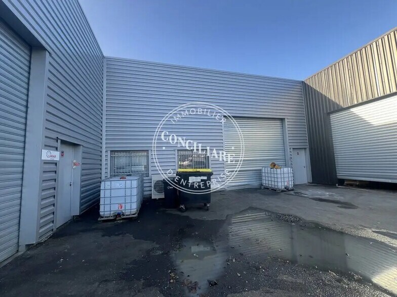 Industriel/Logistique dans Garidech à louer - Photo de l’immeuble – Image 3 sur 4