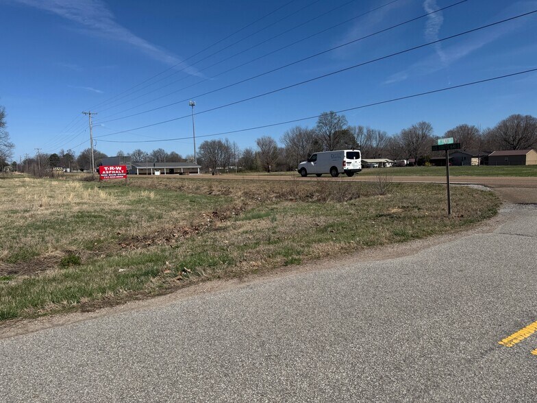 9265 Highway 641 N, Puryear, TN à vendre - Photo de l’immeuble – Image 3 sur 3