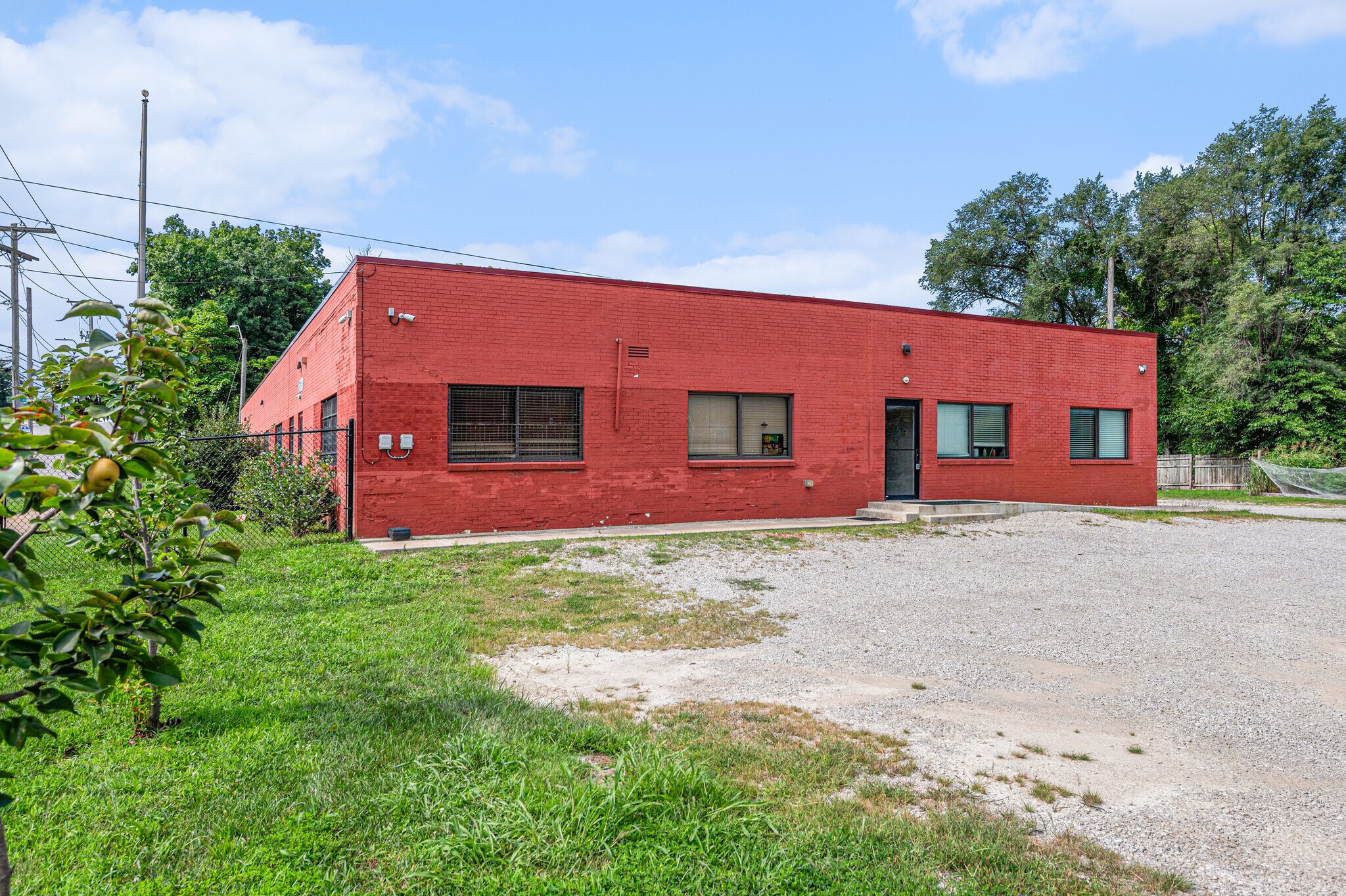 7714 Prospect Ave, Kansas City, MO à vendre Photo principale– Image 1 sur 8