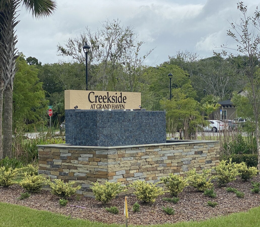 View Photo