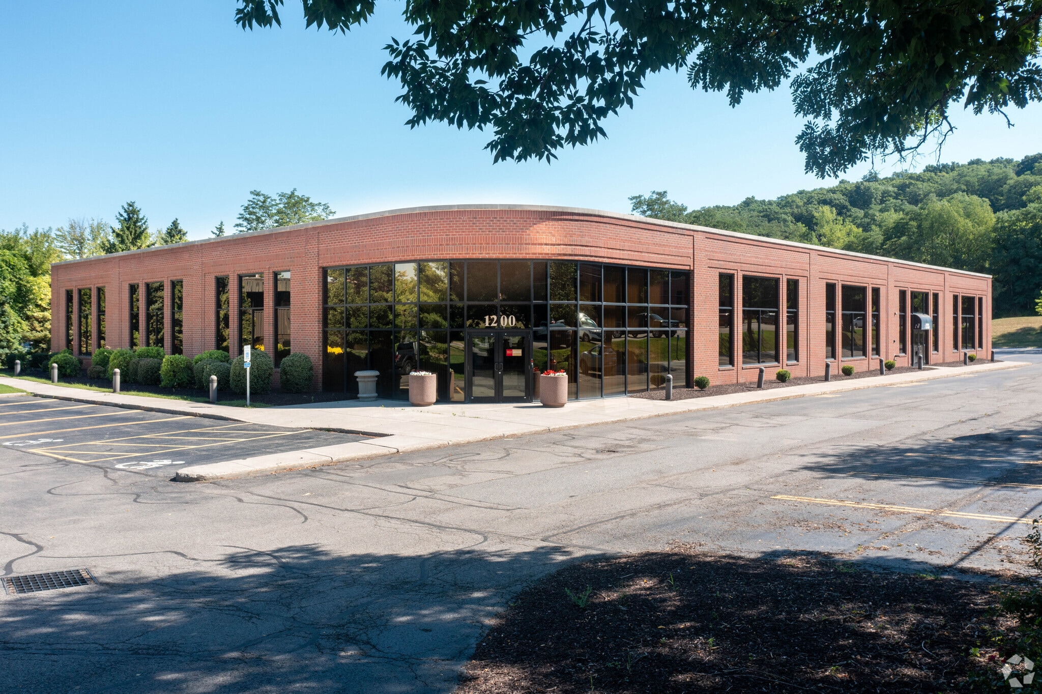 1200 Pittsford Victor Rd, Pittsford, NY à vendre Photo principale– Image 1 sur 5