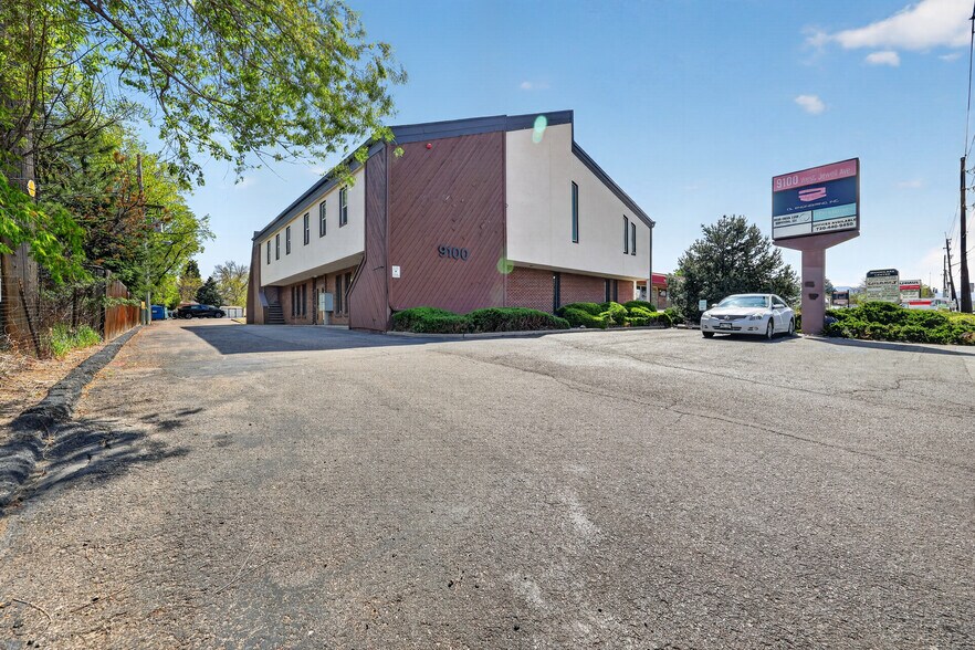 9100 W Jewell Ave, Lakewood, CO à vendre - Photo de l’immeuble – Image 2 sur 22